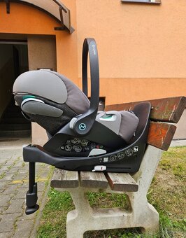 Vajíčko Cybex Cloud Z2 i-Size + základna - 2