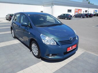 Toyota VERSO 2.0 D-4D, 93 kW, Aut. Klima, 7. Míst - 2