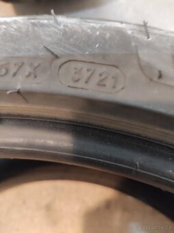 Zimní pneu 225/40 R 18 - 2