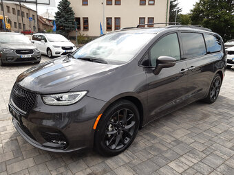 Chrysler Pacifica Sport 3,6L V6, ALU R20, Nový model - 2