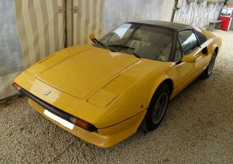 Ferrari 308 GTS – rok 1978 – karburátorová klasika - 2