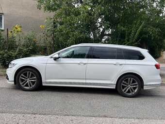 VW Passat B8 combi TDi 140kw 4motion Webasto R-Line Highline - 2
