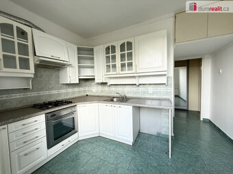 Pronájem pěkného bytu 2+1, 53 m² s balkonem – Nejlukrativněj - 2