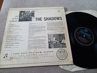 The SHADOWS “Out of The Shadows” /Columbia 1962/orig. MONO, - 2