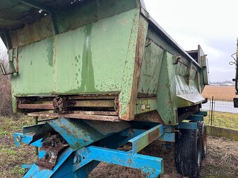 Rozmetadlo RMA 8 na dvounápravovém podvozku - 2