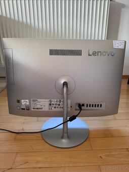 P: 7x Lenovo Ideacentre AIO 520, 22" Touch, i3/8GB/256GB - 2