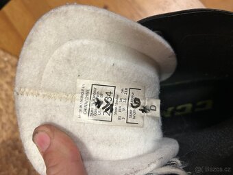 Brusle CCM Ribcor 74K JR - 2