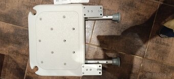 Nástěnné, skládací sedátko do sprchy - 2