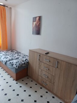 Pronájmu garzonku centrum Pelhřimova - 2