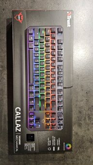 Prodám novou herní klávesnici Trust Callaz - 2