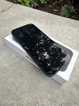Prodám iPhone 16 128 GB kondice baterie 100% záruka platná - 2