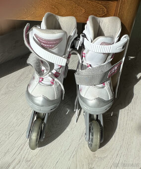 Kolečkové brusle vel. 28-32 - 2