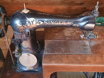 Šicí stroj - 2