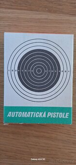 Retro dětská kuličková pistole. - 2