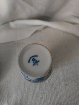 Vázička cibulák - 2