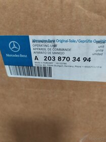 Rádio do Mercedes Benz - 2