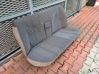 Ford Granada MK2 zadní sedačka - 2