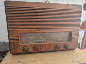 Prodám rádio Tesla 605A - 2