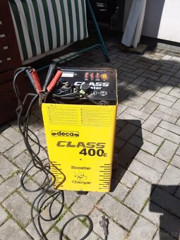 DECA Class Booster 400E, 12/24V nabíječka a startovací vozík - 2