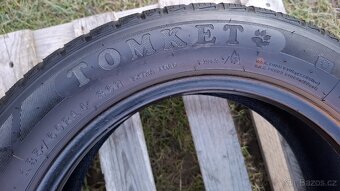 2x Celoroční pneu 185/60/14 - 2