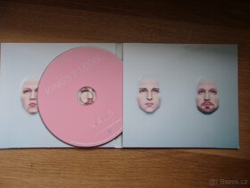 CD Walls (Kings of Leon) - 2