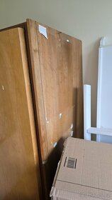 Stará skříň dřevěná - 2