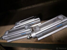 Pneumatický válec vodících tyčí FESTO DSBC-63-100-PPVA-N3 - 2