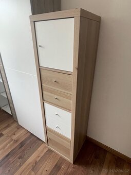 Ikea Kallax policovy díl s vložkami - 2