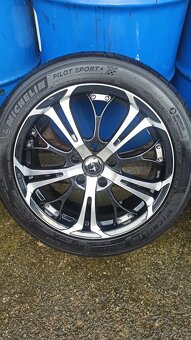 Honda civic kola r17 - 2