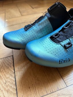 Fizik tempo decos carbon iridescent 42 - 2