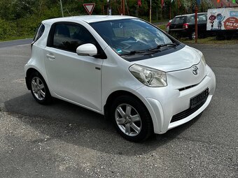 Toyota IQ 1.0i 50kw, r.2009, klima, STK - 2