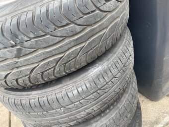 ALU BMW R15 195 / 65 / R15 , letní . - 2