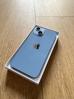 Apple iPhone 14 128GB modrý - 2