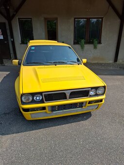 Lancia Delta - 2