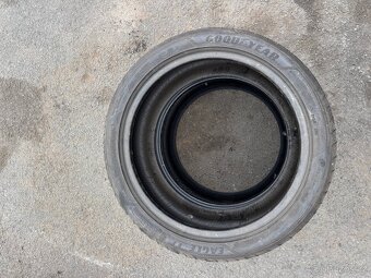 Letní pneu 275/35/19 dva kusy - 2