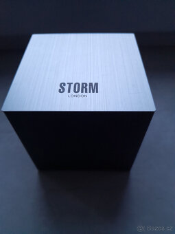 Storm hodinky - 2