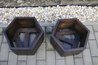 Dřevěné obaly na květiny - 2