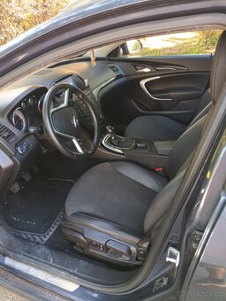 Opel Insignia na dily - 2