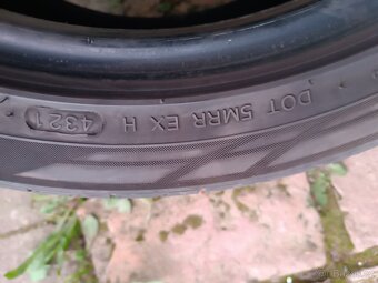 Prodej 4 ks letních pneu 225 x 45 R17 výborný stav - 2