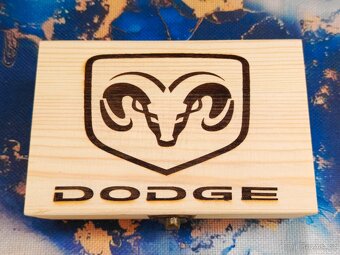 Dřevěná krabička Dodge - 2