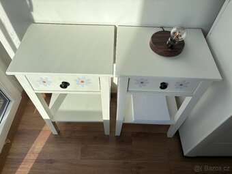 IKEA noční stolek hemnes - 2