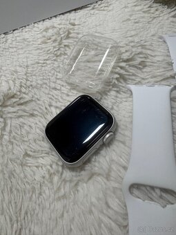 Apple Watch SE 2020 40mm - 2