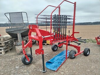 Metal-Technik shrnovač píce 3,6m a 4,2m - 2