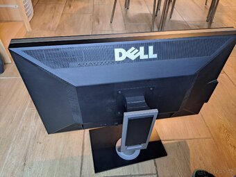 Monitor DELL 27" U2711 UltraSharp 2560x1440 16:9 HDMI DVI D - 2