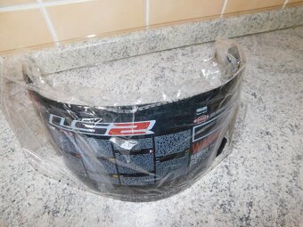 Náhradní plexi tmavé HELMA LS2 - 2