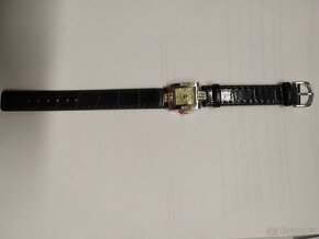 Dámské náramkové hodinky - 2
