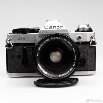 Canon AE-1 Program + Soligor 35-70mm f/2.5-3.5 - 2