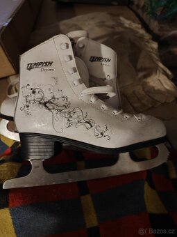 Dívčí brusle - 2