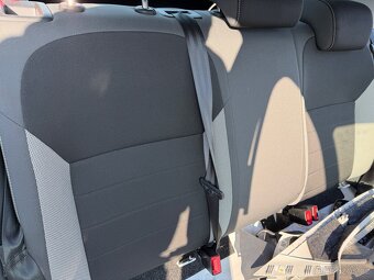 Škoda Rapid Fabia Sedacky - 2