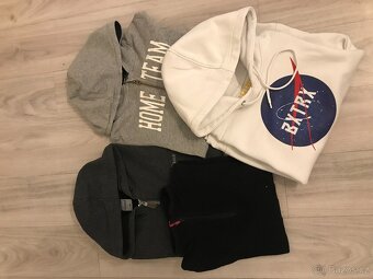 Balík oblečení kluk vel. 134-140 - 2